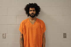Mugshot of HULL, TREVOR DEAN